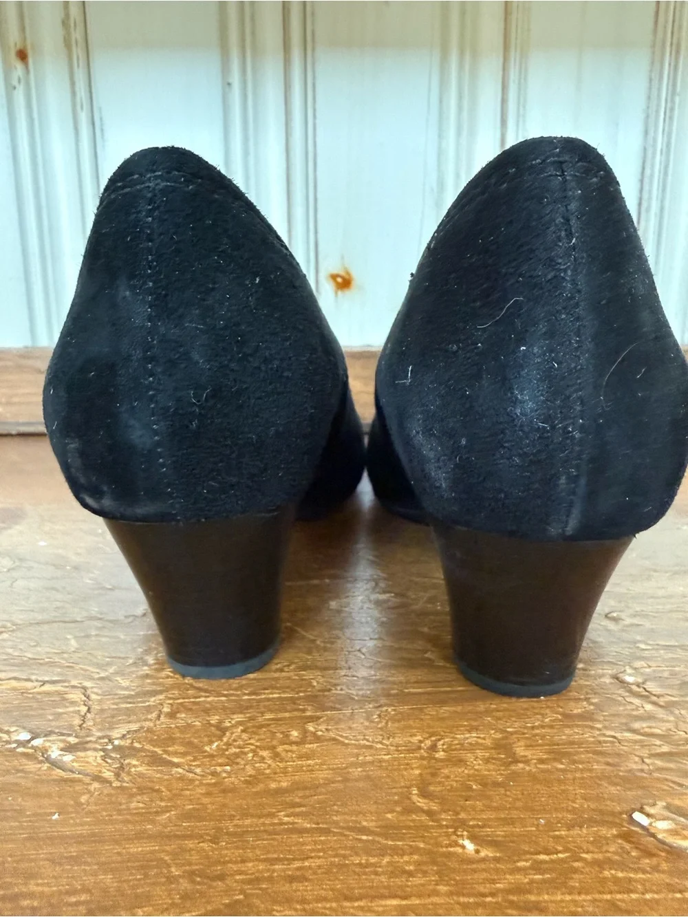 Clarks Artisan Black Suede Women's Slip-On  2” heel- 7W